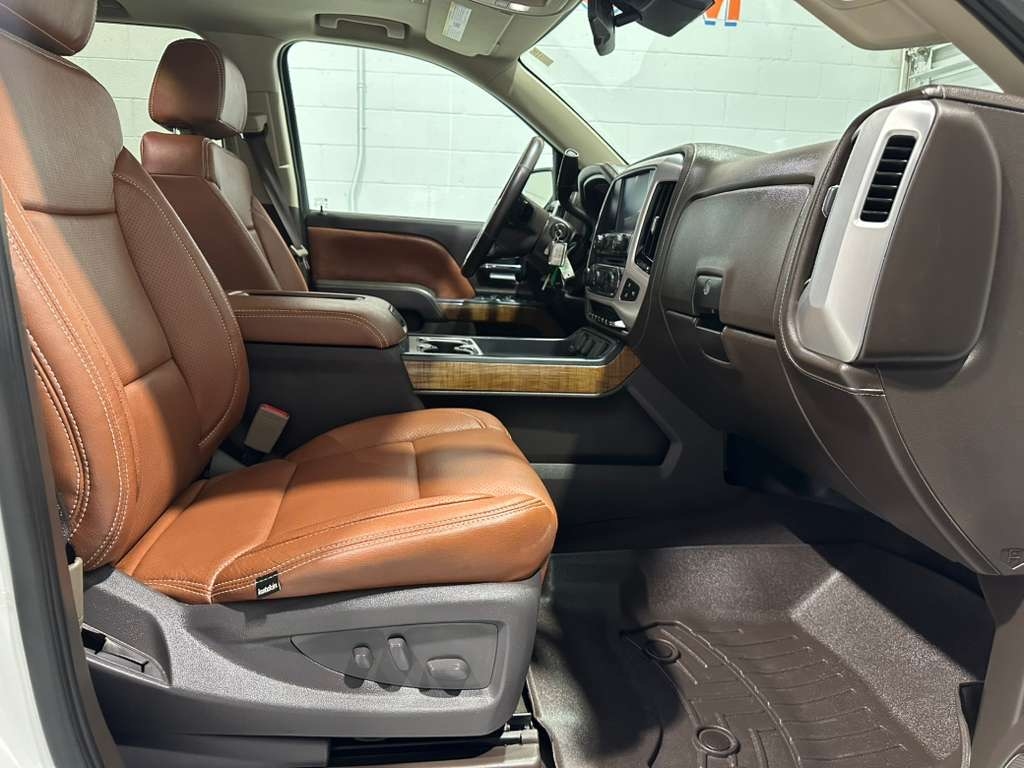 GMC Sierra 1500 SLT Crew Cab Long Box 4WD 2018 GMC Sierra 1500 SLT Crew Cab Long Box 4WD 2018