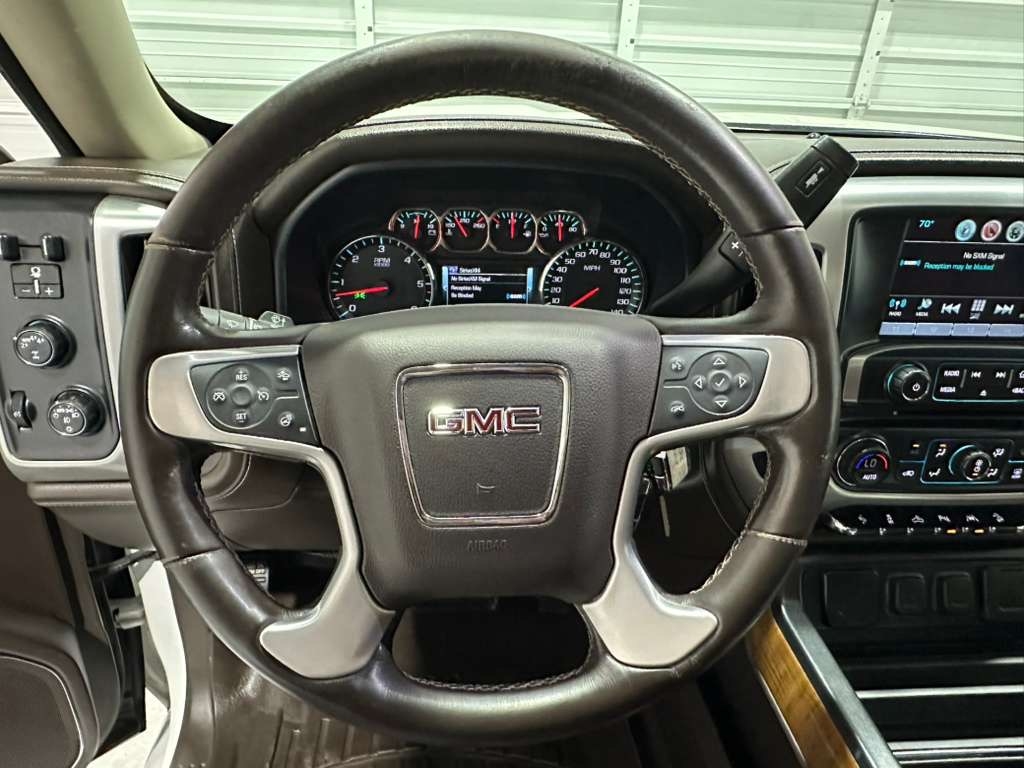 GMC Sierra 1500 SLT Crew Cab Long Box 4WD 2018 GMC Sierra 1500 SLT Crew Cab Long Box 4WD 2018