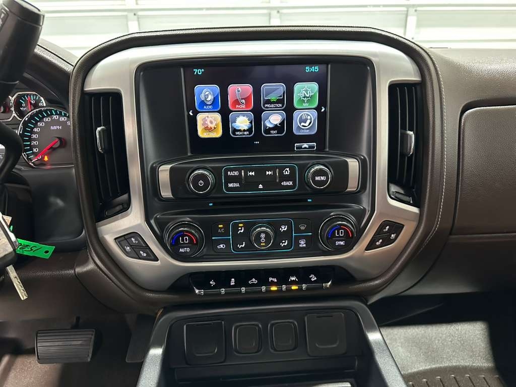 GMC Sierra 1500 SLT Crew Cab Long Box 4WD 2018 GMC Sierra 1500 SLT Crew Cab Long Box 4WD 2018