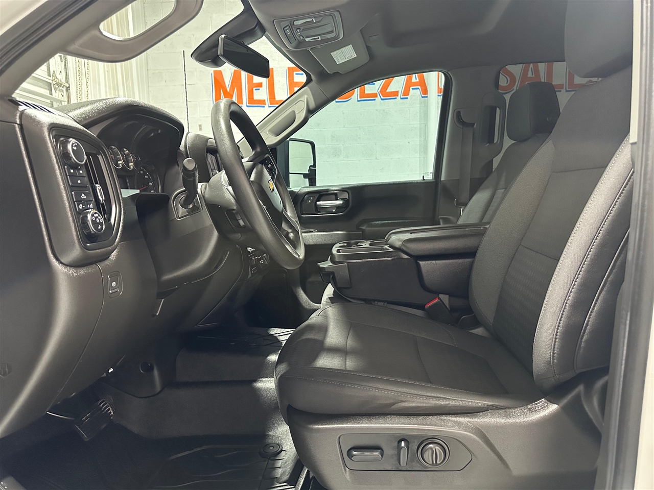 Chevrolet Silverado 2500HD Custom Crew Cab Long Box 4WD 2022 Chevrolet Silverado 2500HD Custom Crew Cab Long Box 4WD 2022