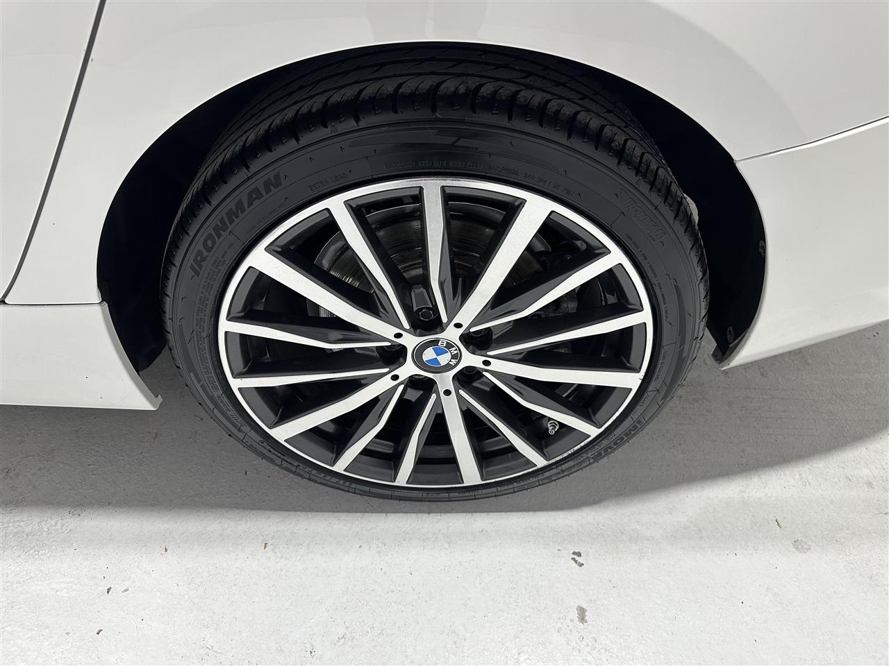 BMW 2-Series Gran Coupe 228i xDrive 2021