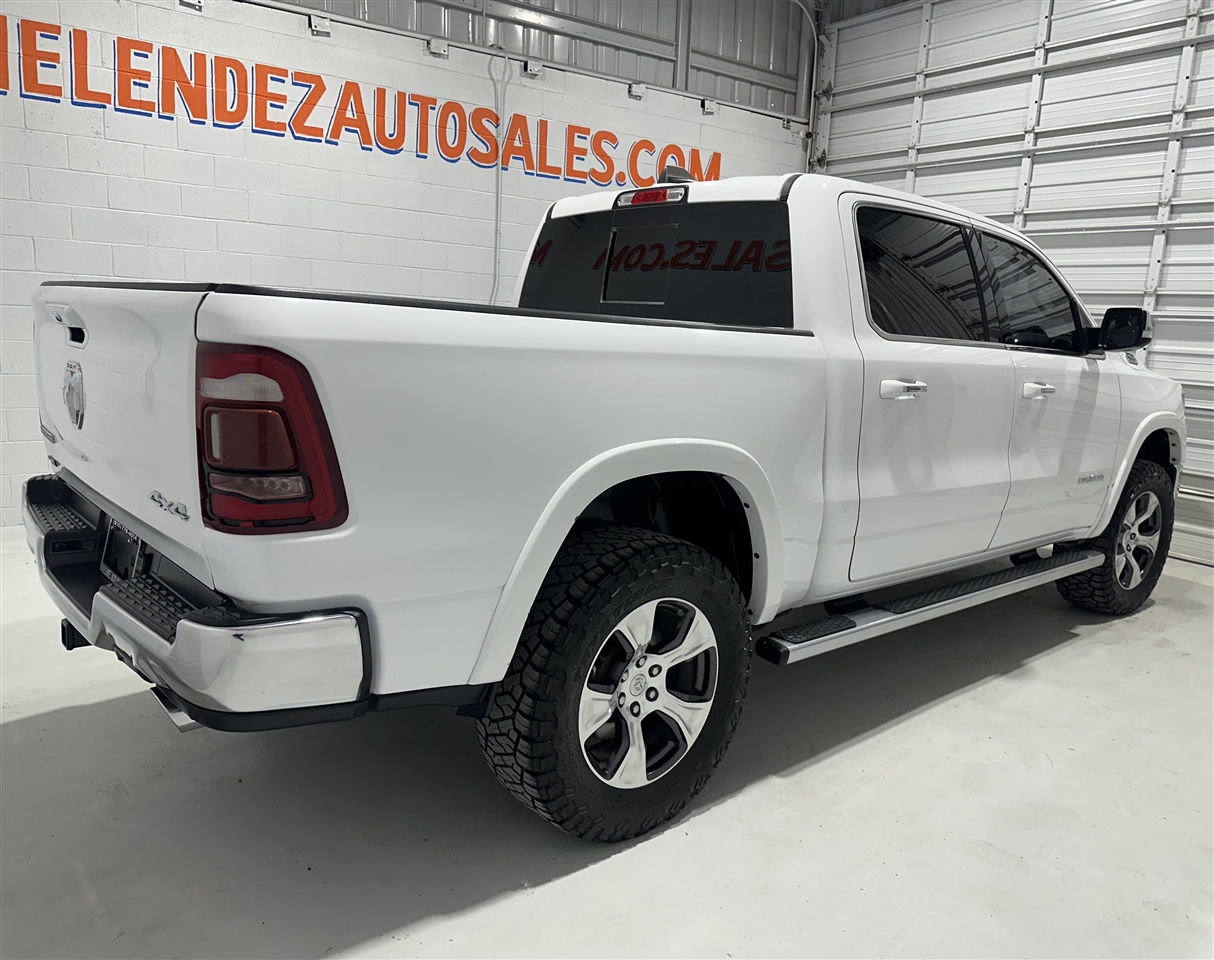 RAM 1500 Laramie Crew Cab SWB 4WD 2022