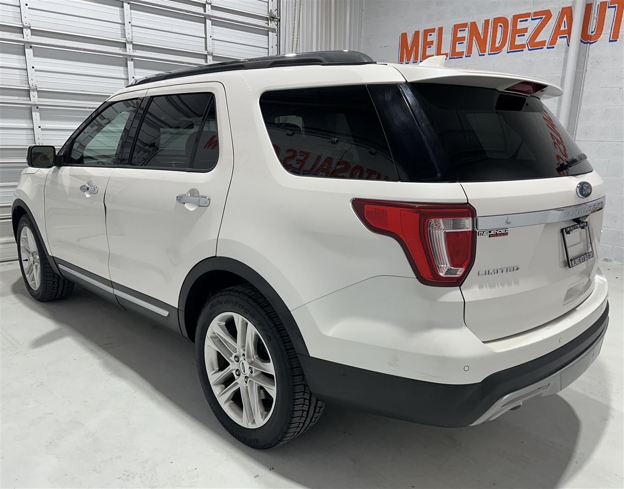 Ford Explorer Limited 4WD 2017