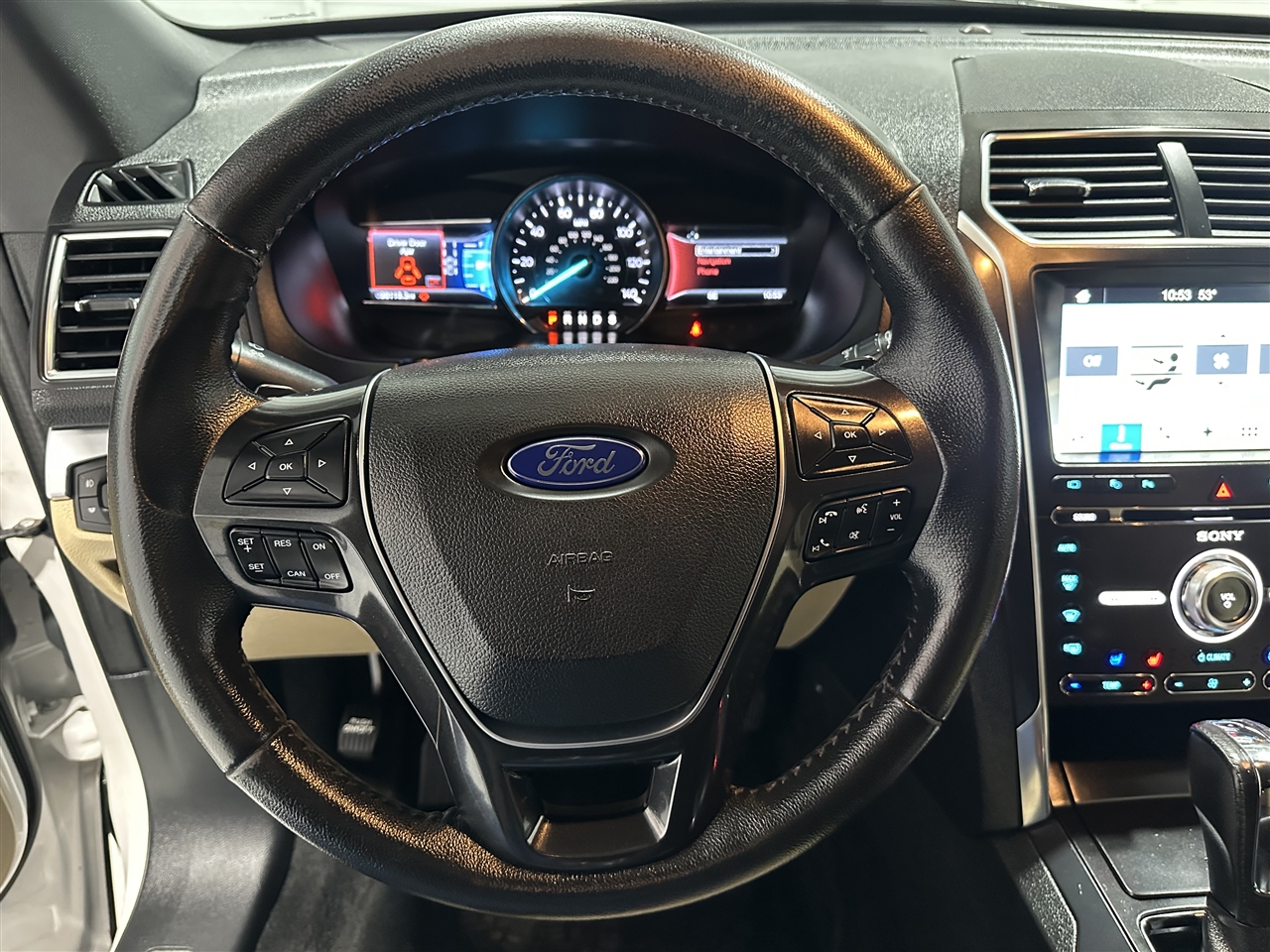 Ford Explorer Limited 4WD 2017