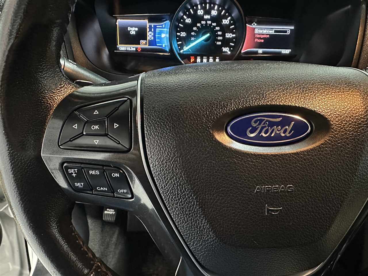 Ford Explorer Limited 4WD 2017