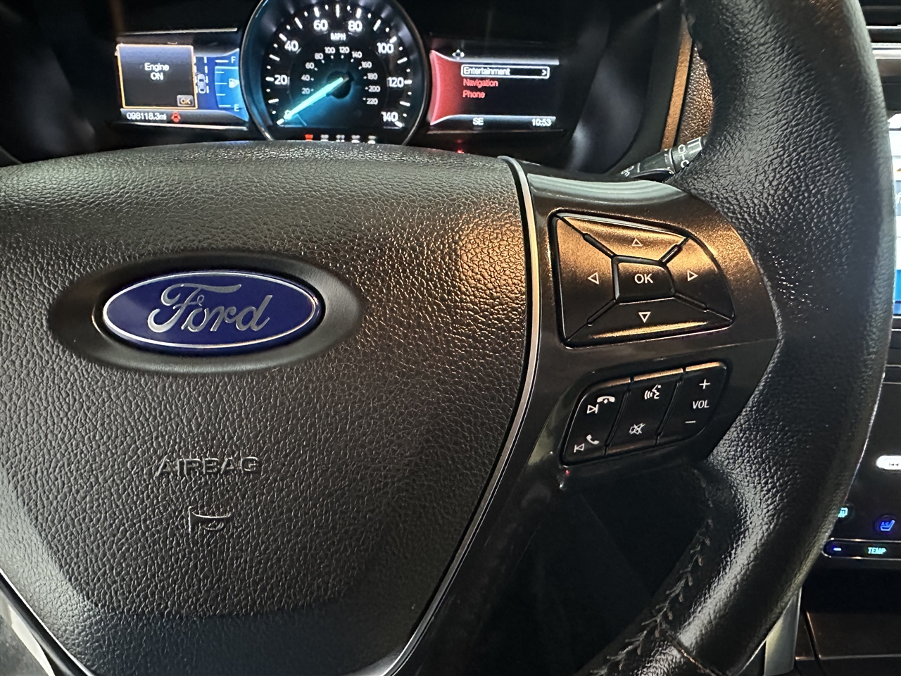 Ford Explorer Limited 4WD 2017