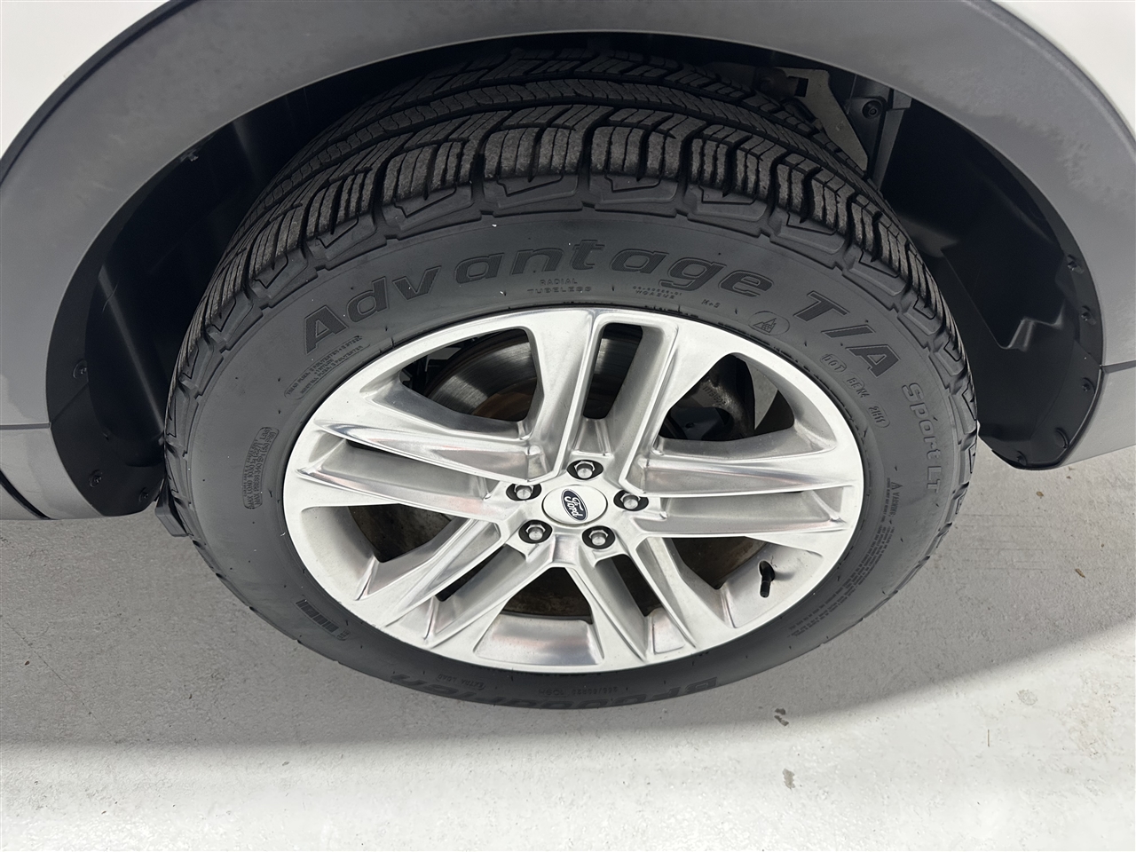 Ford Explorer Limited 4WD 2017