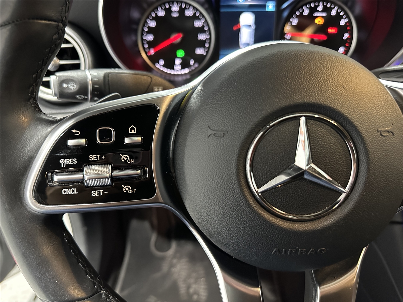 Mercedes-Benz GLC-Class Coupe GLC300 4MATIC 2021