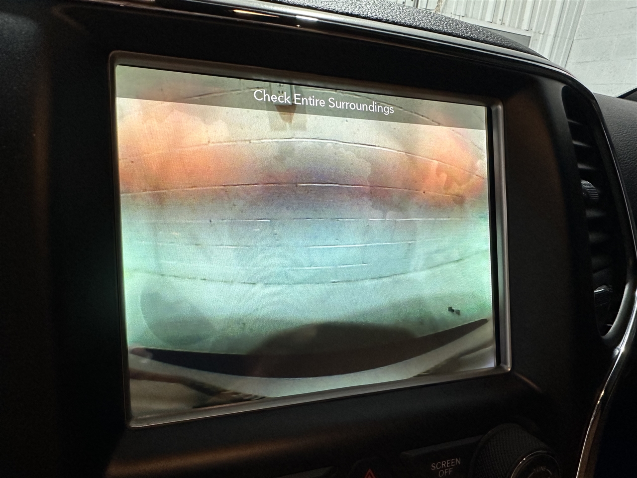 Jeep Grand Cherokee Laredo 2WD 2018