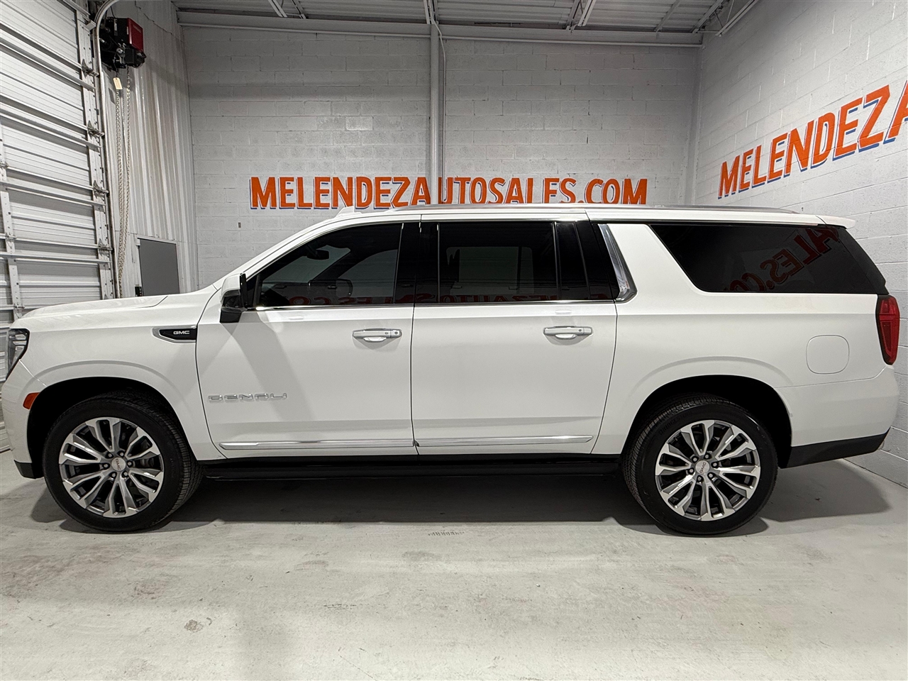 GMC Yukon XL Denali 2WD 2021