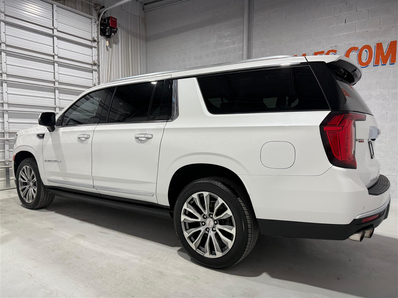 GMC Yukon XL Denali 2WD 2021