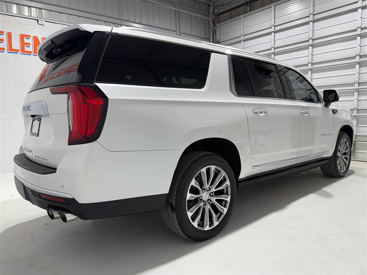 GMC Yukon XL Denali 2WD 2021