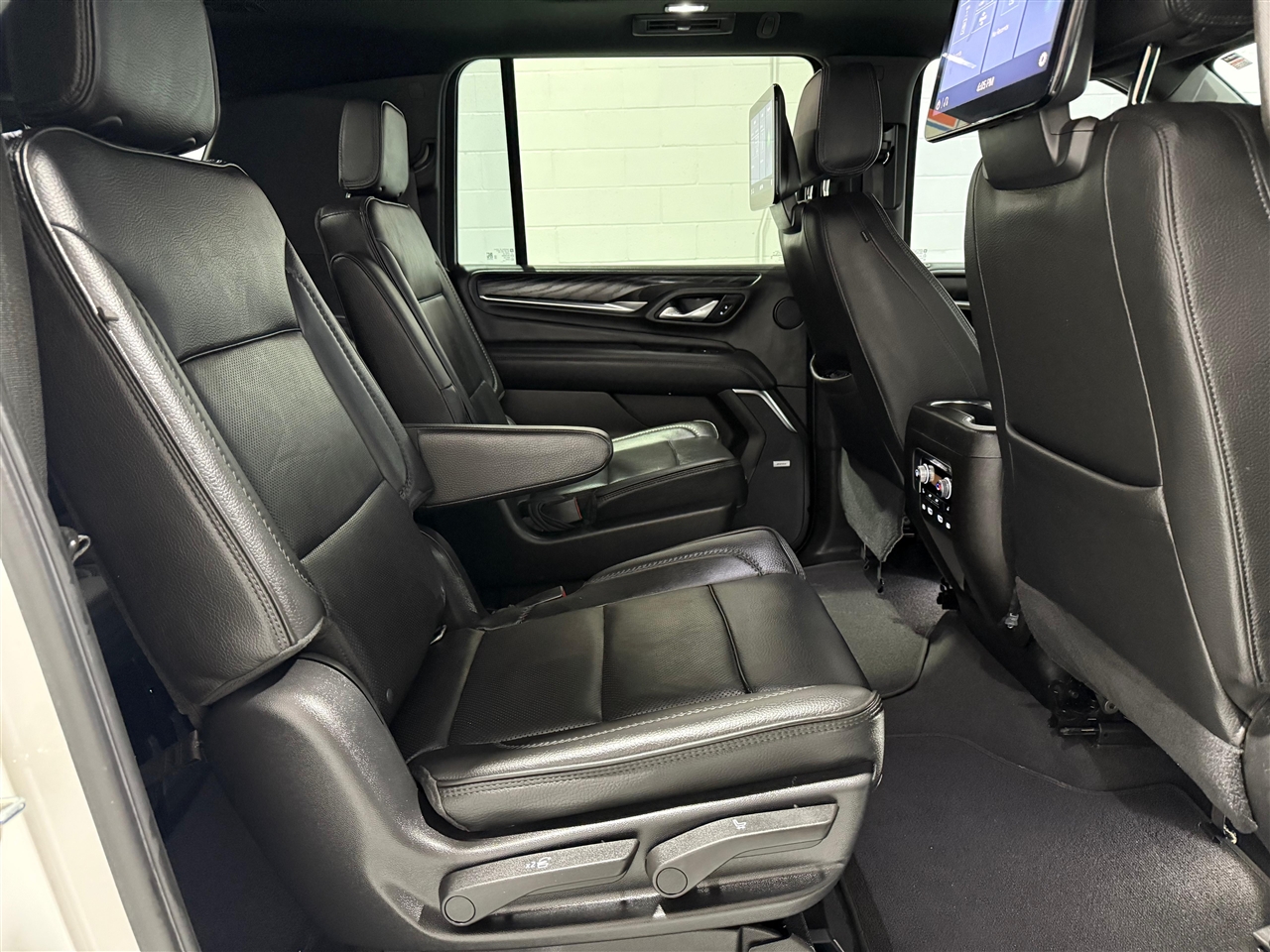 GMC Yukon XL Denali 2WD 2021