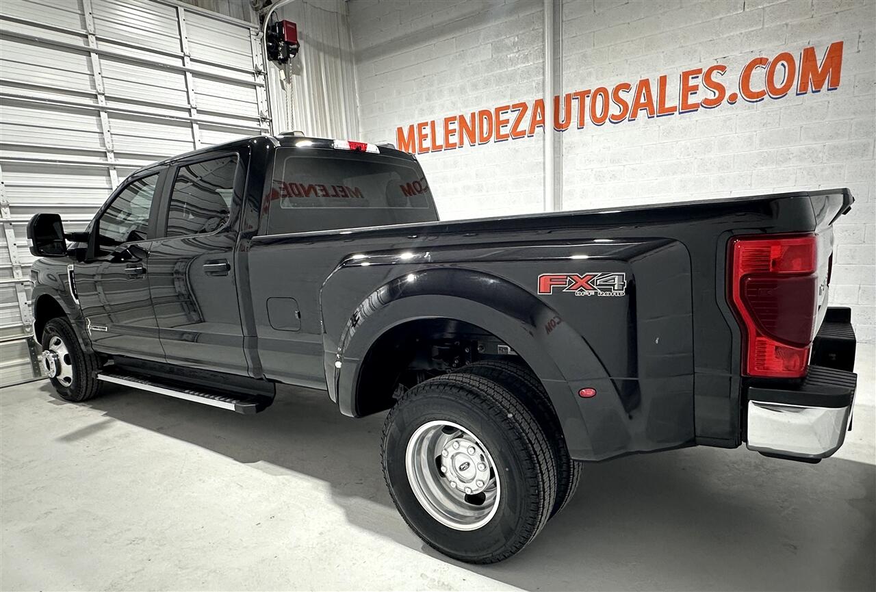 Ford F-350 SD XL Crew Cab Long Bed DRW 4WD 2022