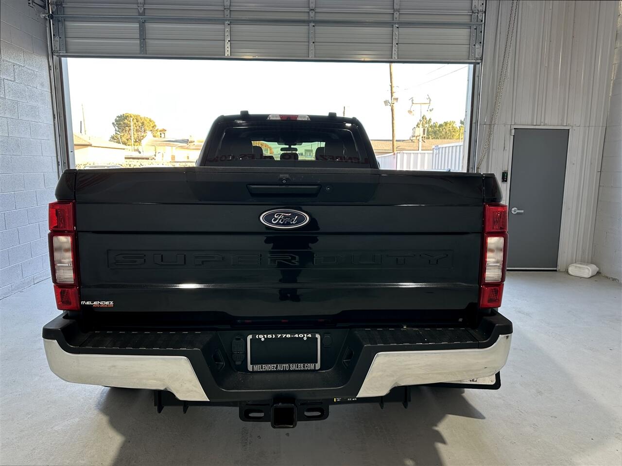 Ford F-350 SD XL Crew Cab Long Bed DRW 4WD 2022