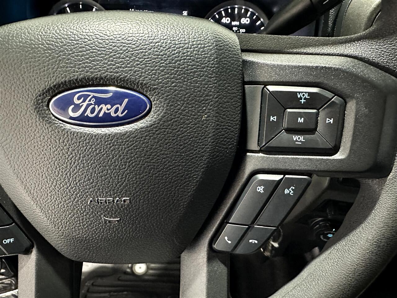 Ford F-350 SD XL Crew Cab Long Bed DRW 4WD 2022