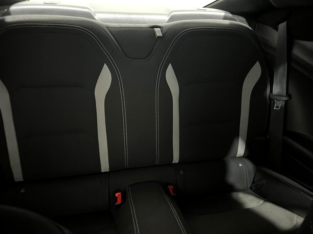 Chevrolet Camaro 1LT Coupe 2021