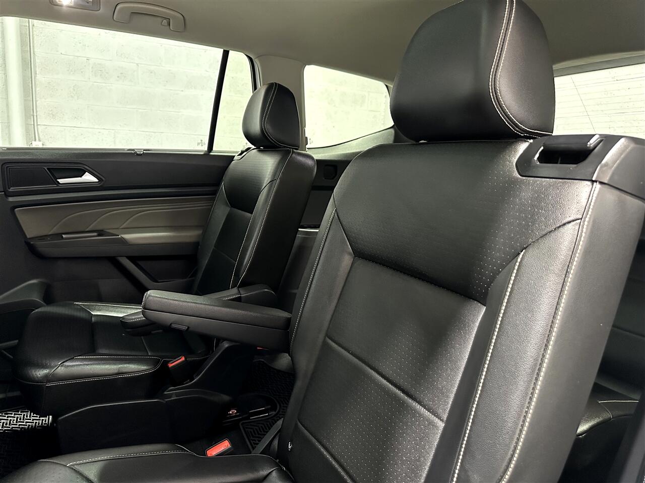 Volkswagen Atlas SEL R-Line 4MOTION 2022