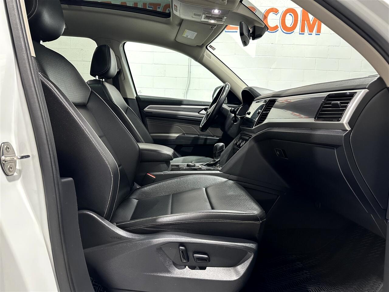 Volkswagen Atlas SEL R-Line 4MOTION 2022