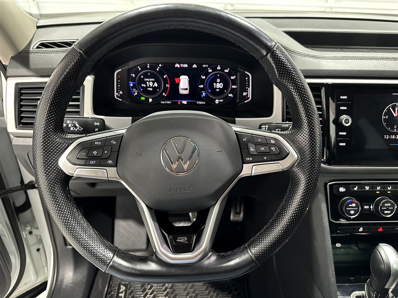 Volkswagen Atlas SEL R-Line 4MOTION 2022