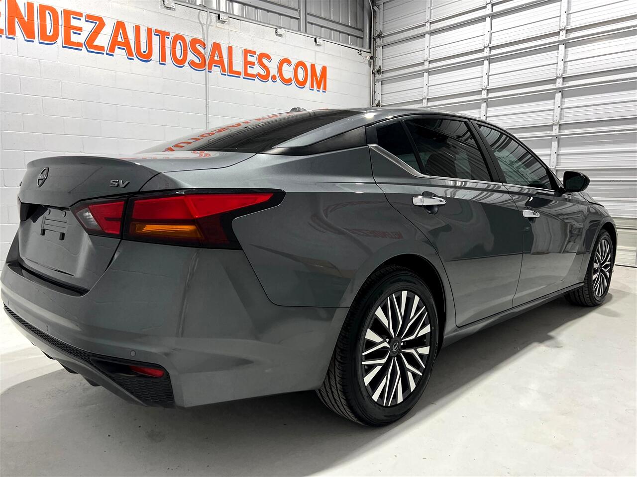 Nissan Altima 2.5 SV 2024