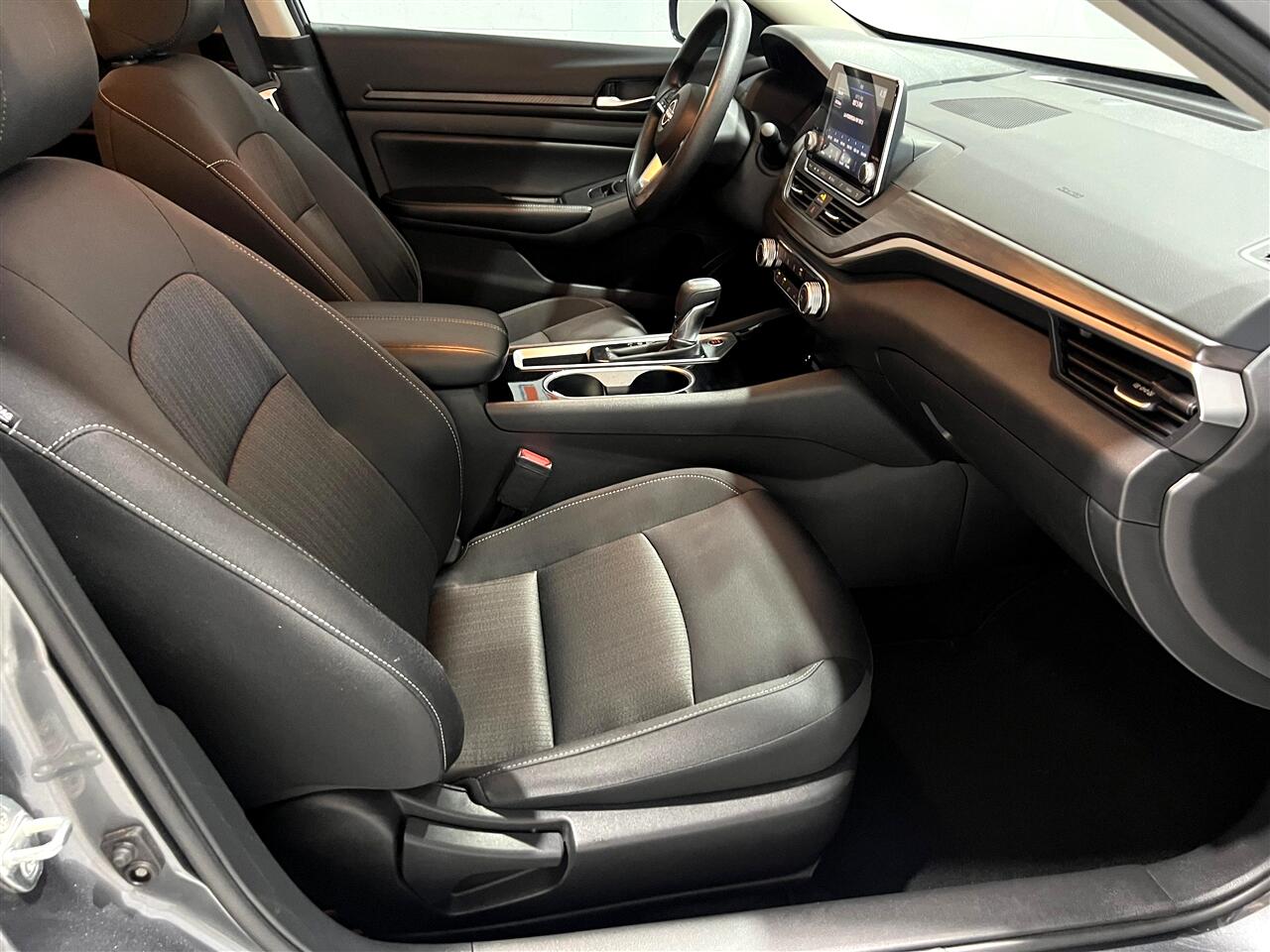 Nissan Altima 2.5 SV 2024