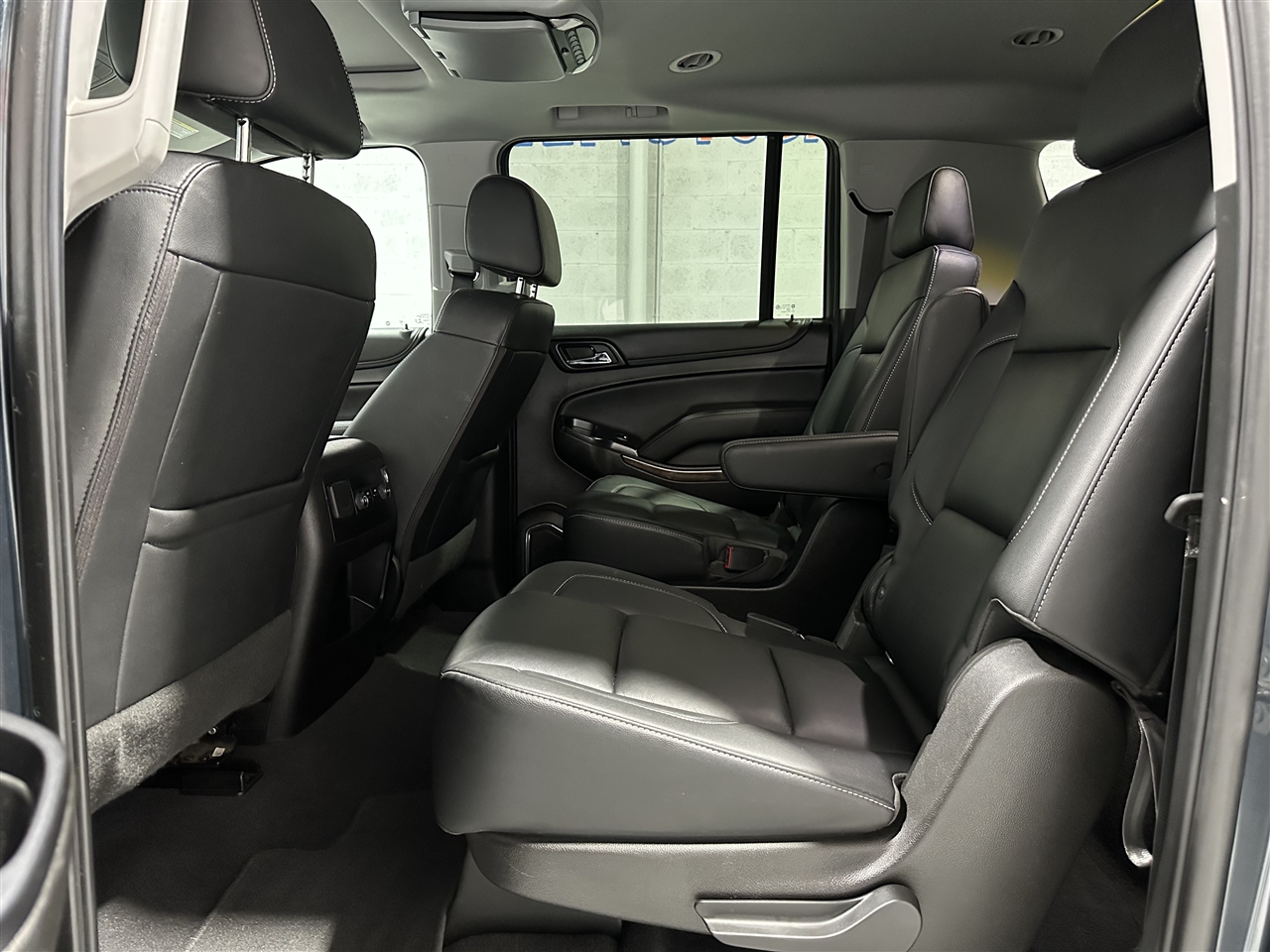 Chevrolet Suburban LT 4WD 2019