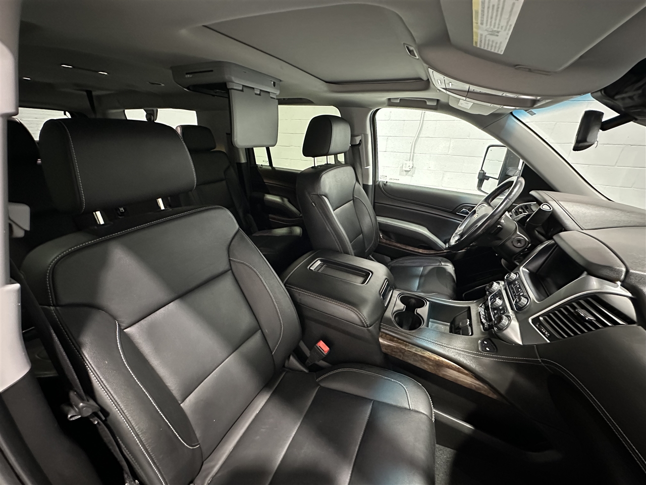 Chevrolet Suburban LT 4WD 2019