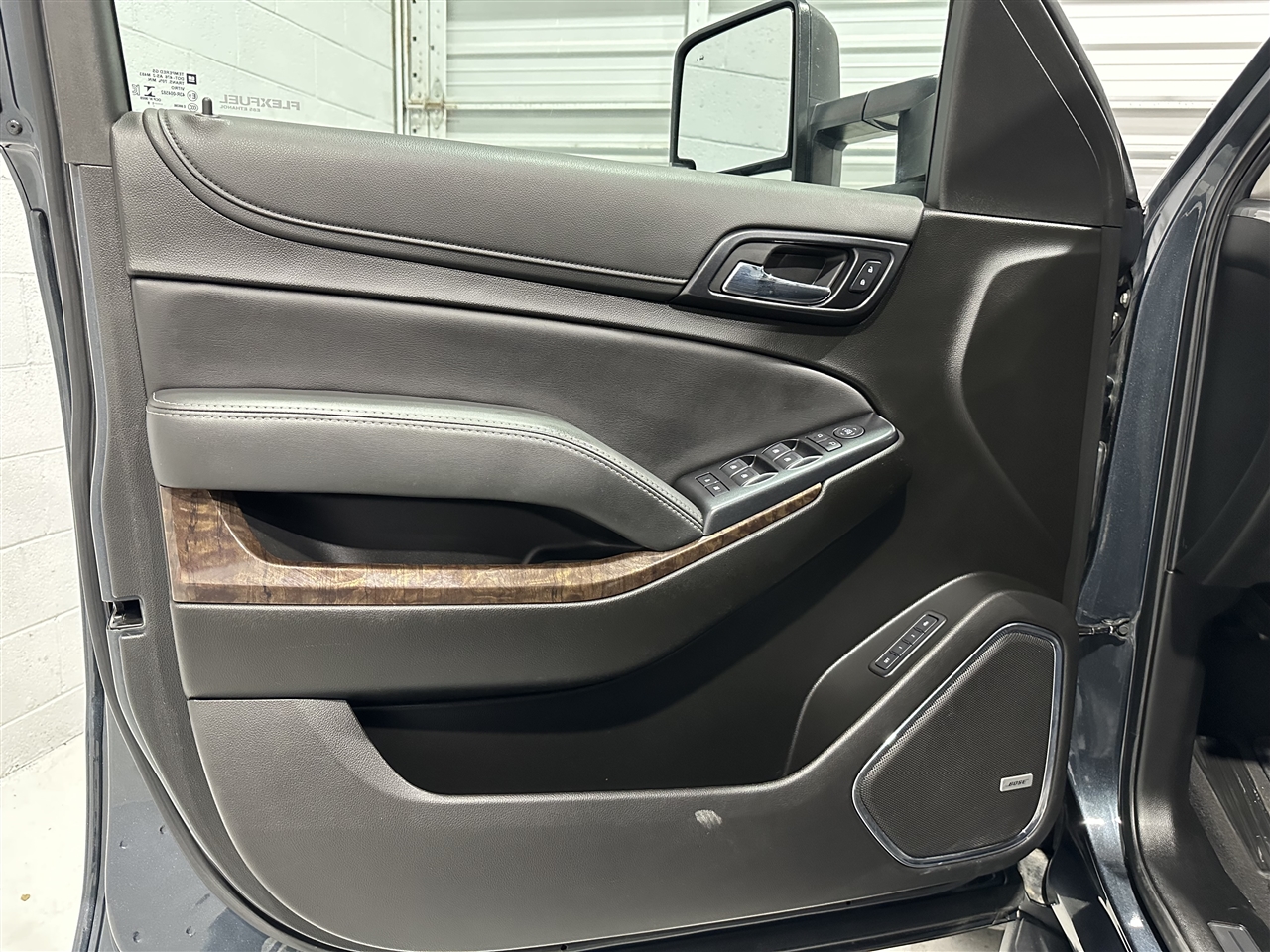 Chevrolet Suburban LT 4WD 2019