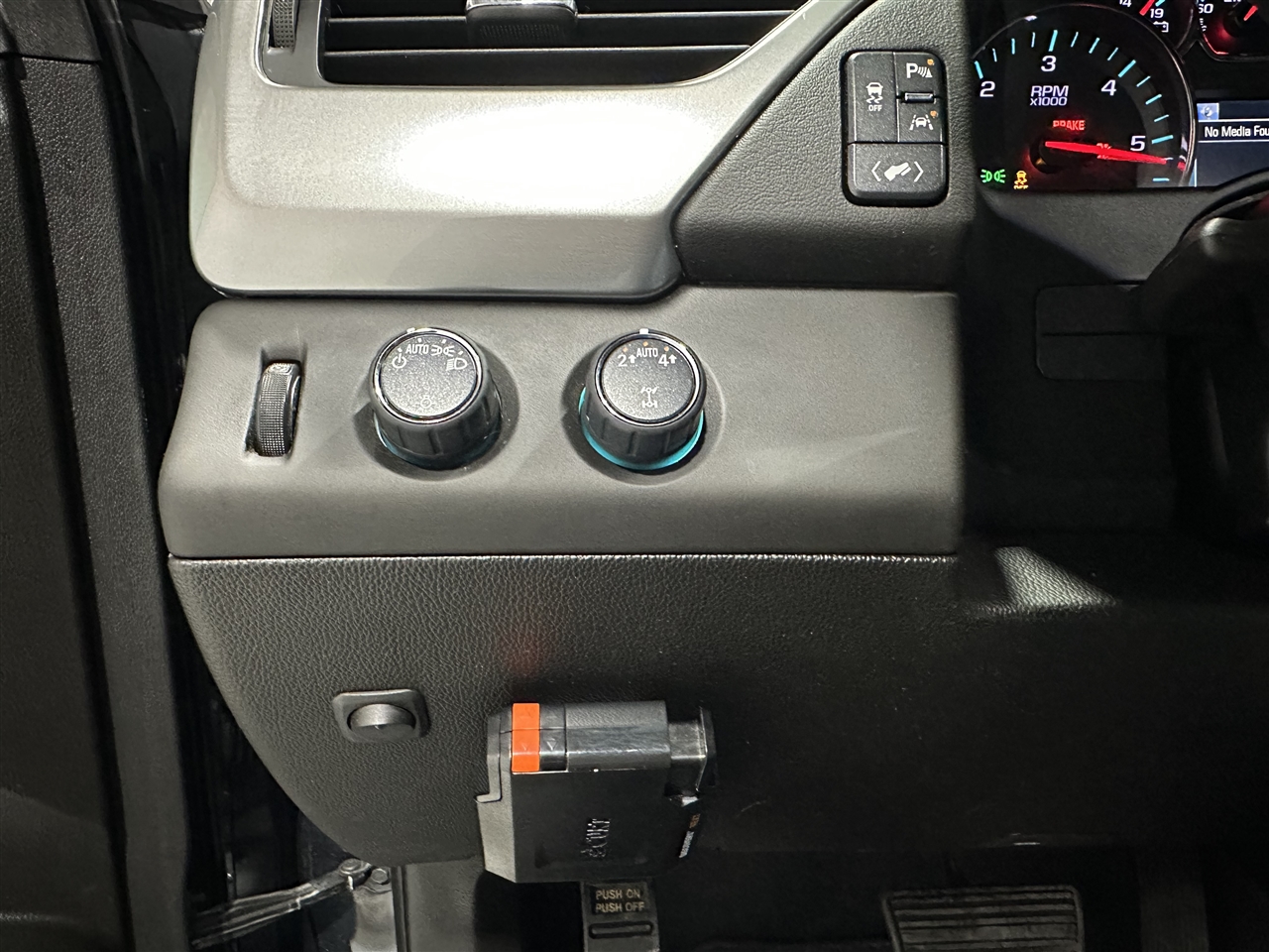 Chevrolet Suburban LT 4WD 2019