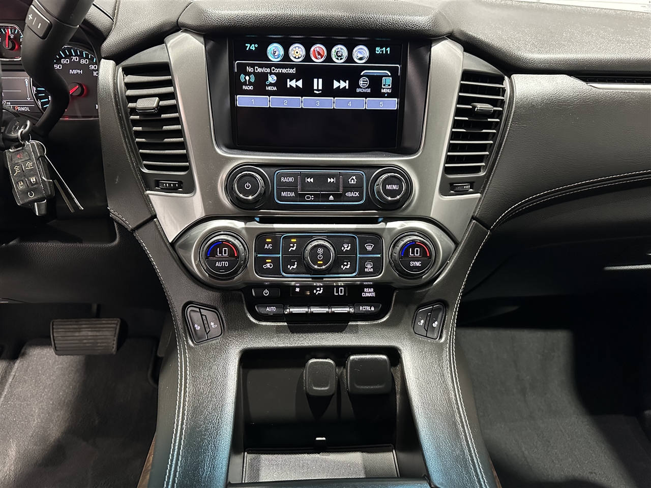 Chevrolet Suburban LT 4WD 2019