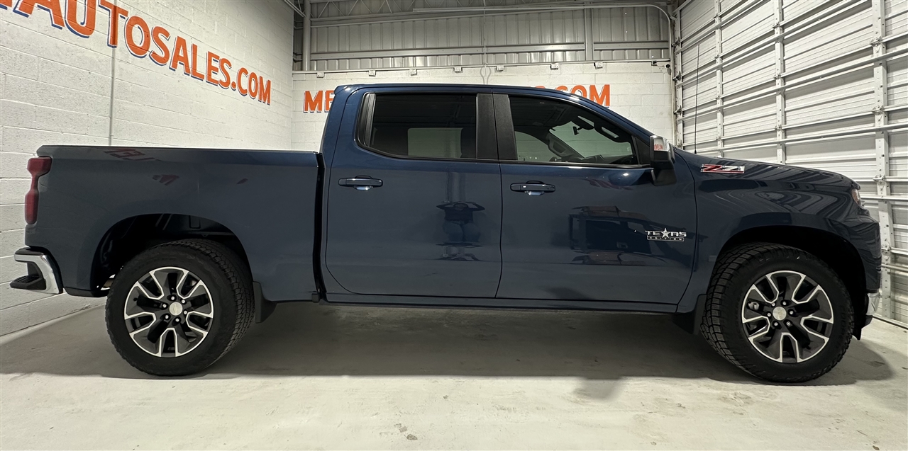 Chevrolet Silverado 1500 LT Crew Cab 4WD 2021