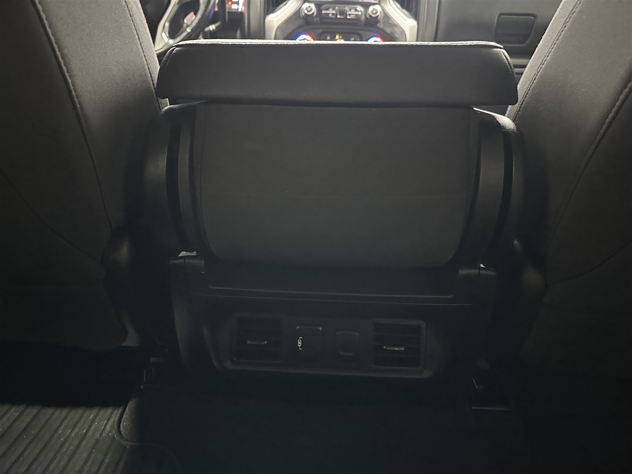 Chevrolet Silverado 1500 LT Crew Cab 4WD 2021