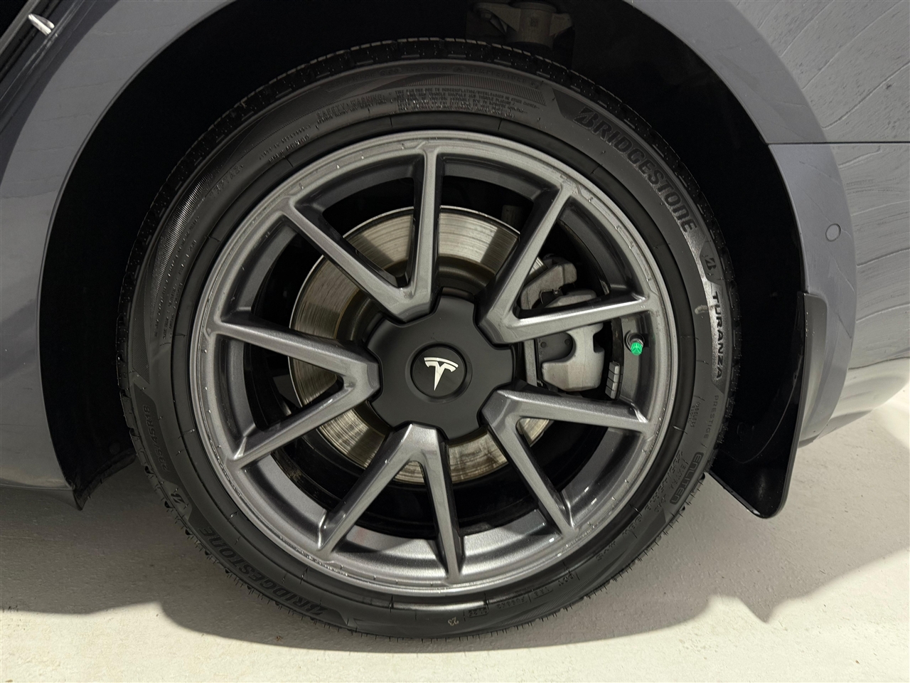 Tesla Model 3 Long Range 2021