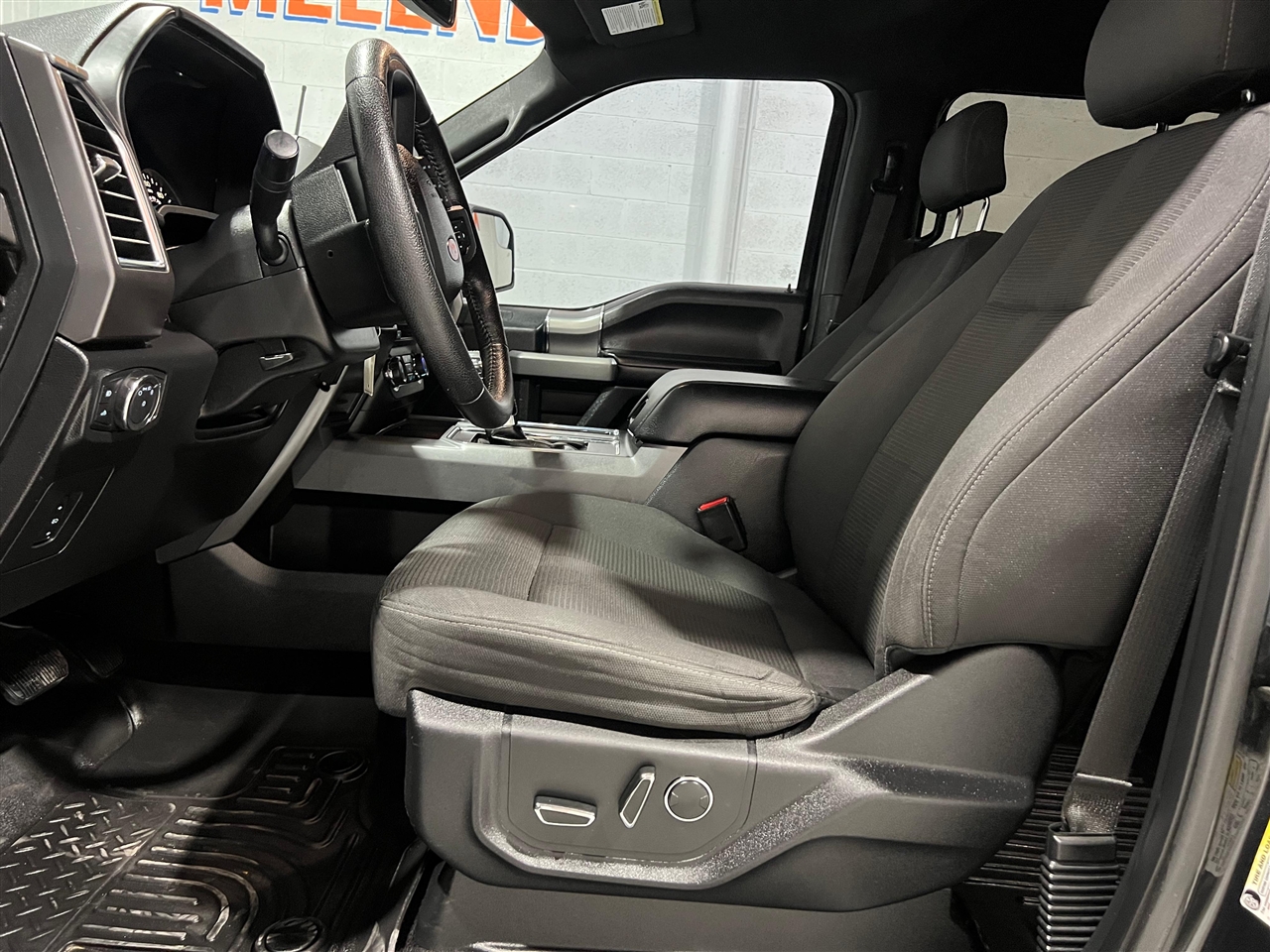 Ford F-150 XLT SuperCrew 5.5-ft. Bed 4WD 2016