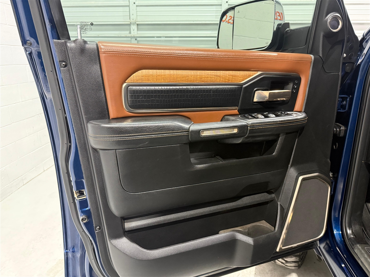 RAM 2500 Longhorn Crew Cab SWB 4WD 2019