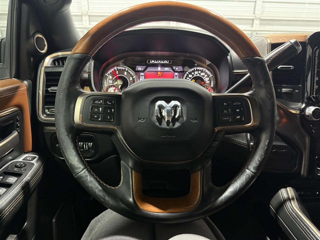 RAM 2500 Longhorn Crew Cab SWB 4WD 2019