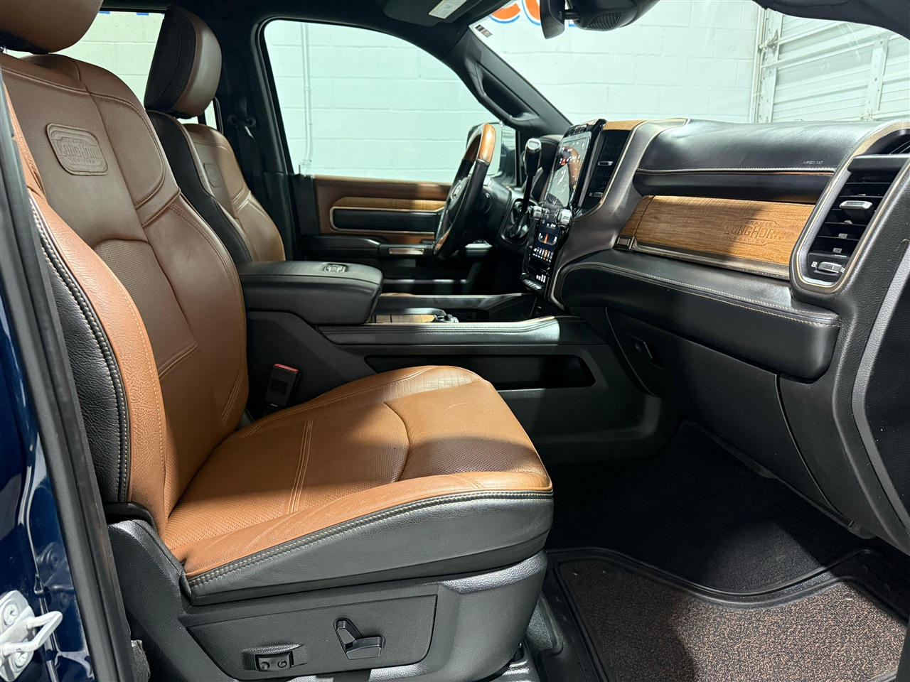 RAM 2500 Longhorn Crew Cab SWB 4WD 2019