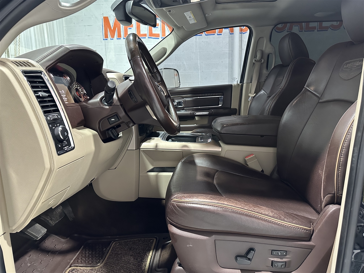 RAM 2500 Longhorn Crew Cab SWB 4WD 2017