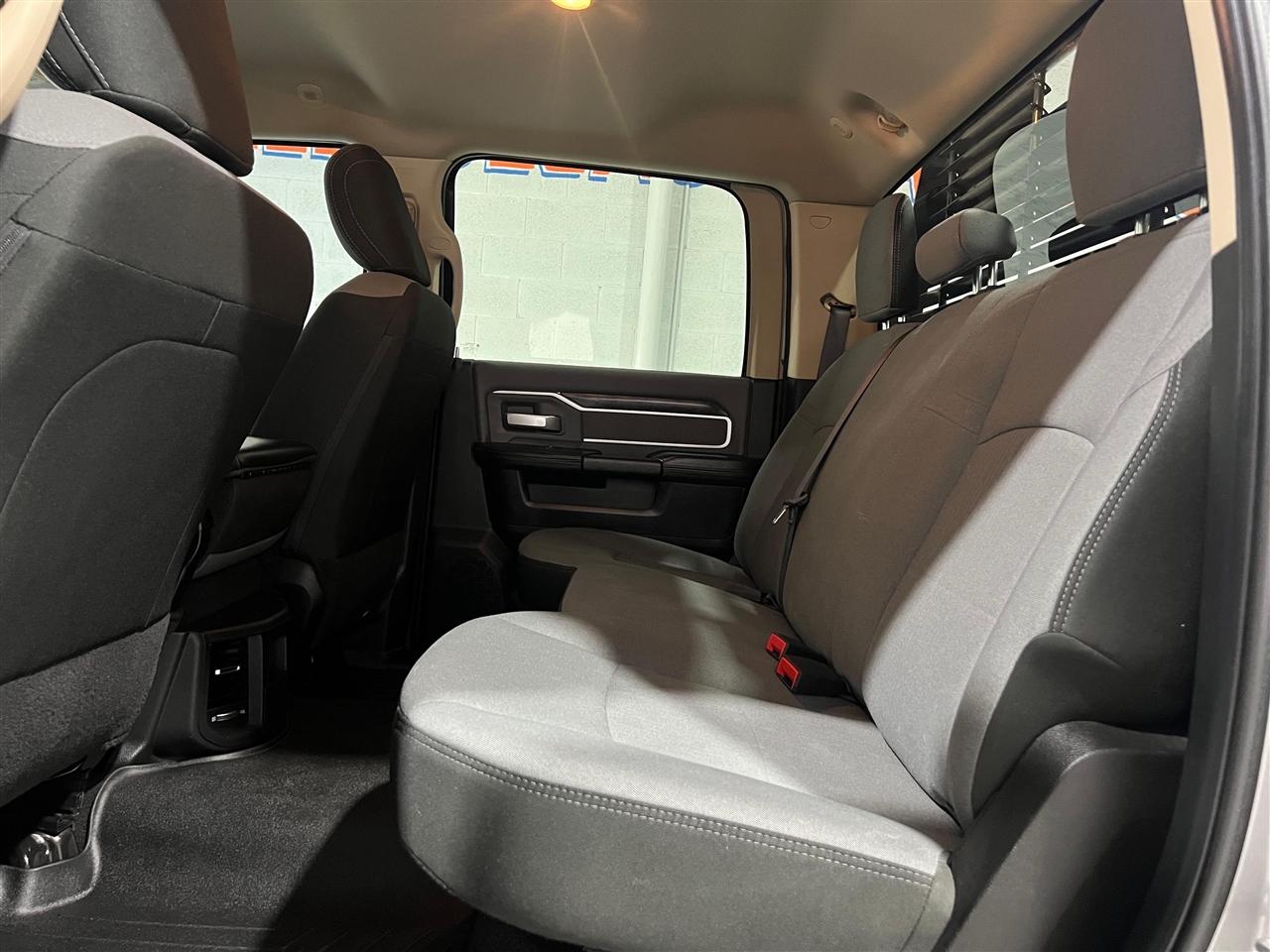 RAM 3500 Big Horn Crew Cab LWB 4WD DRW 2019