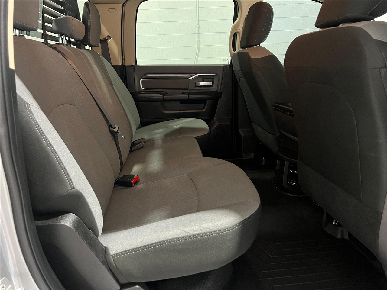 RAM 3500 Big Horn Crew Cab LWB 4WD DRW 2019