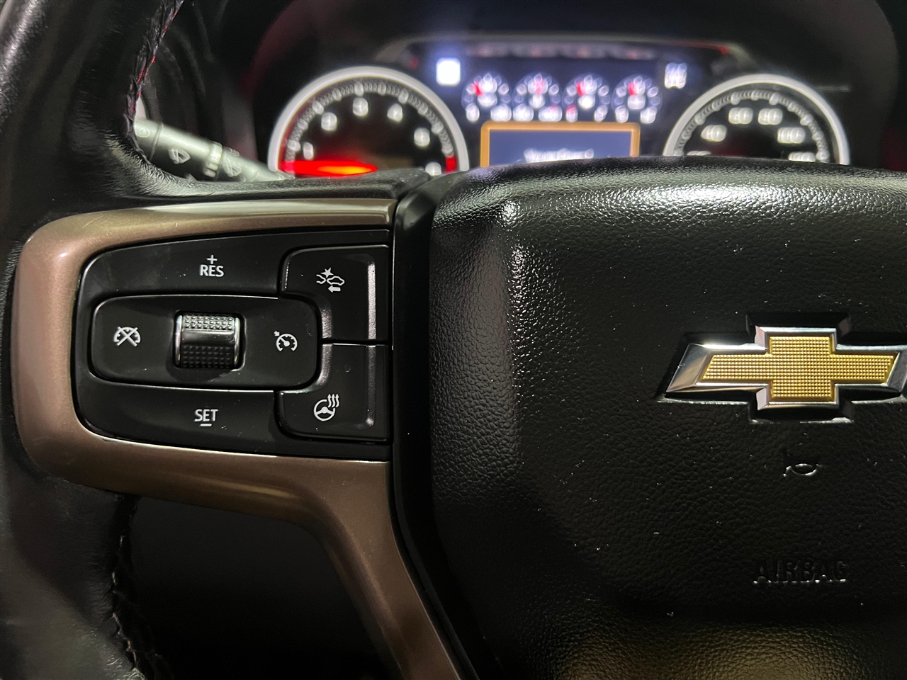 Chevrolet Silverado 1500 Limited High Country Crew Cab 4WD 2022