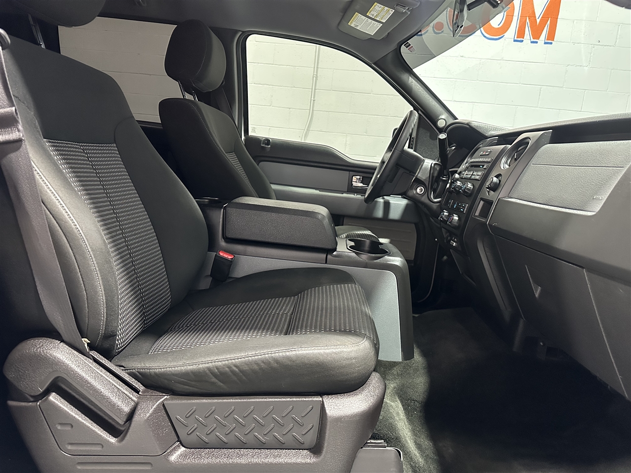 Ford F-150 XL SuperCrew 5.5-ft. Bed 2WD 2014