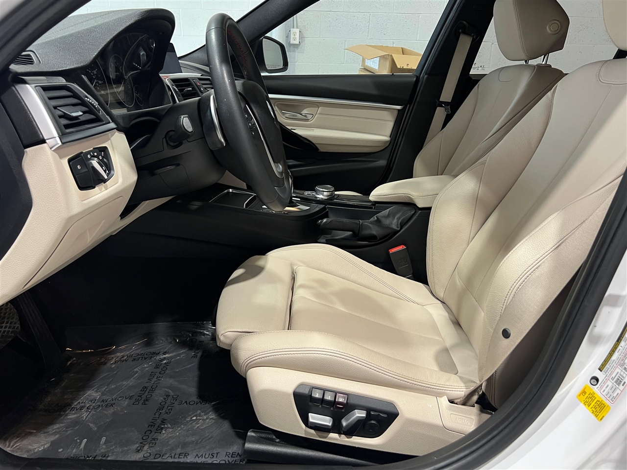 BMW 3-Series 330i SULEV Sedan 2018