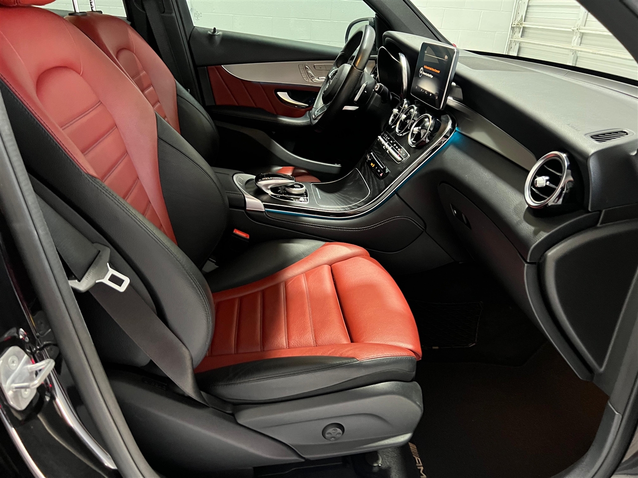 Mercedes-Benz GLC-Class GLC300 4MATIC 2019