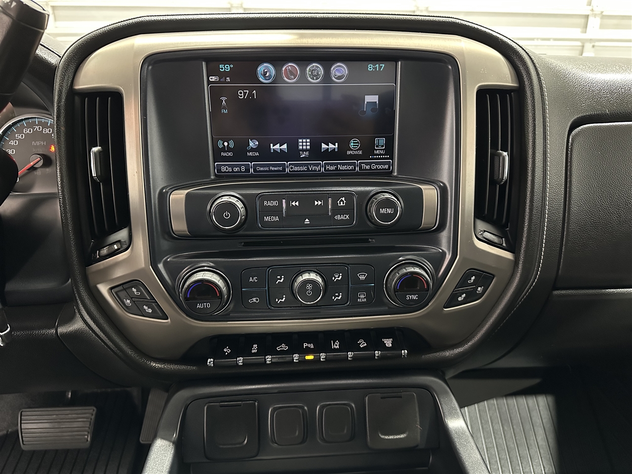 GMC Sierra 2500HD Denali Crew Cab 4WD 2018