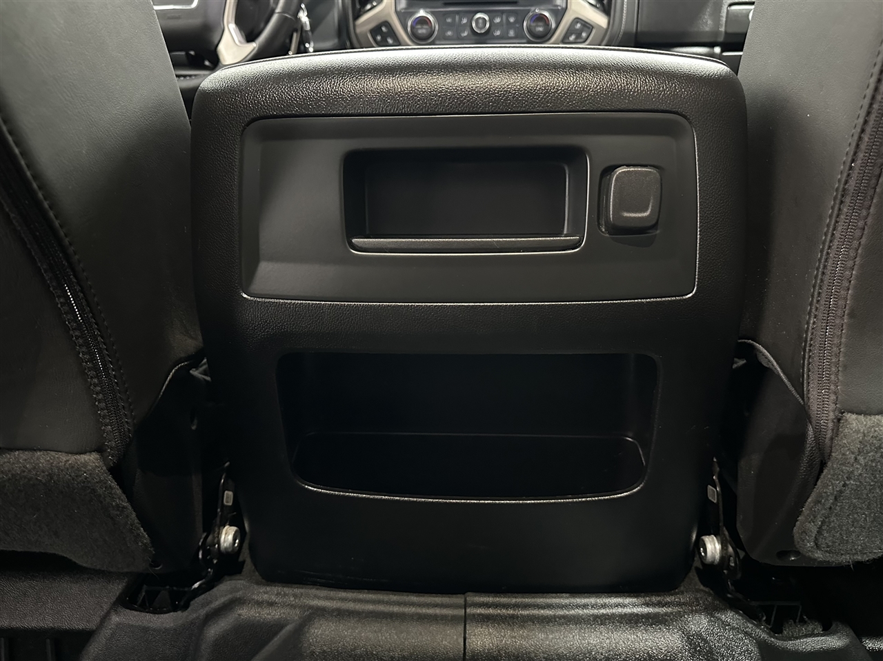 GMC Sierra 2500HD Denali Crew Cab 4WD 2018