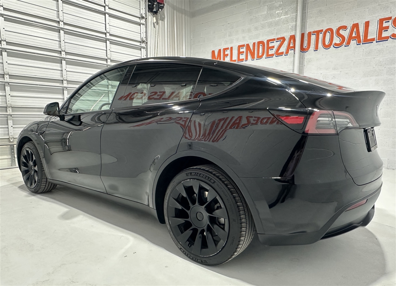 Tesla Model Y Long Range 2023