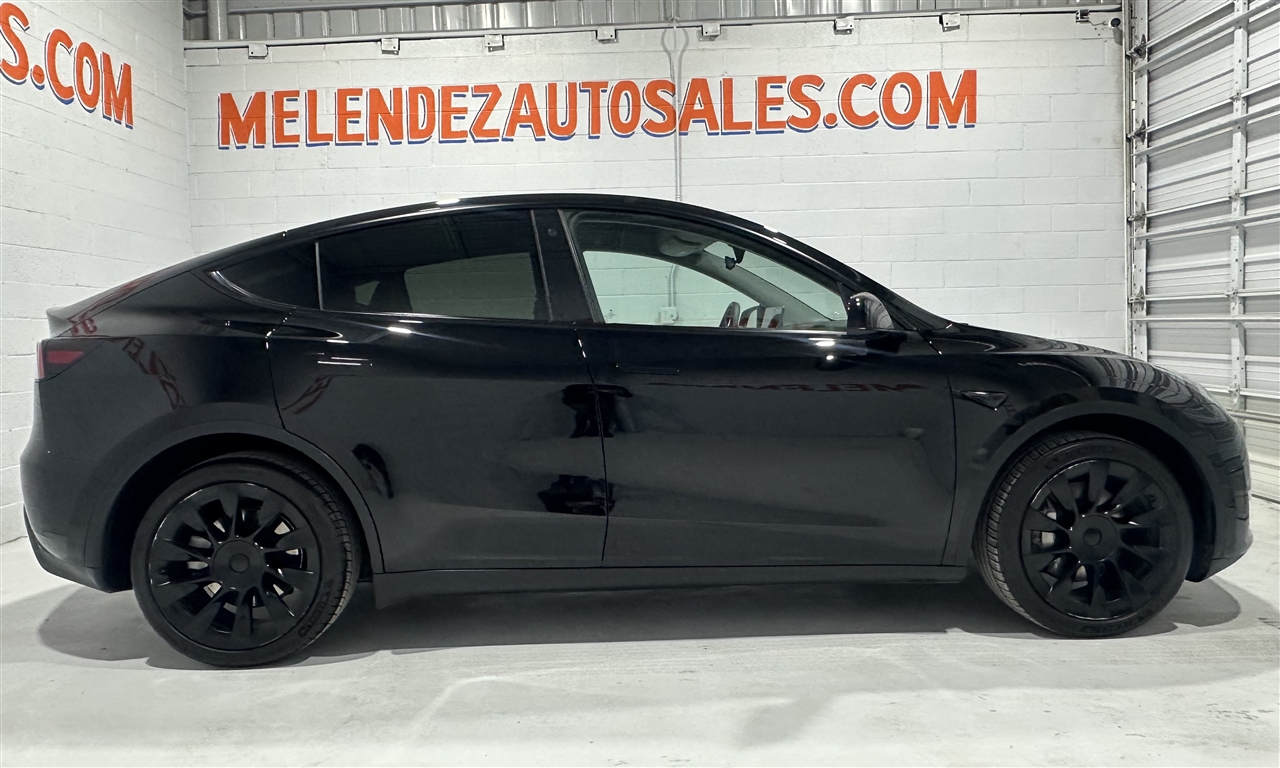 Tesla Model Y Long Range 2023