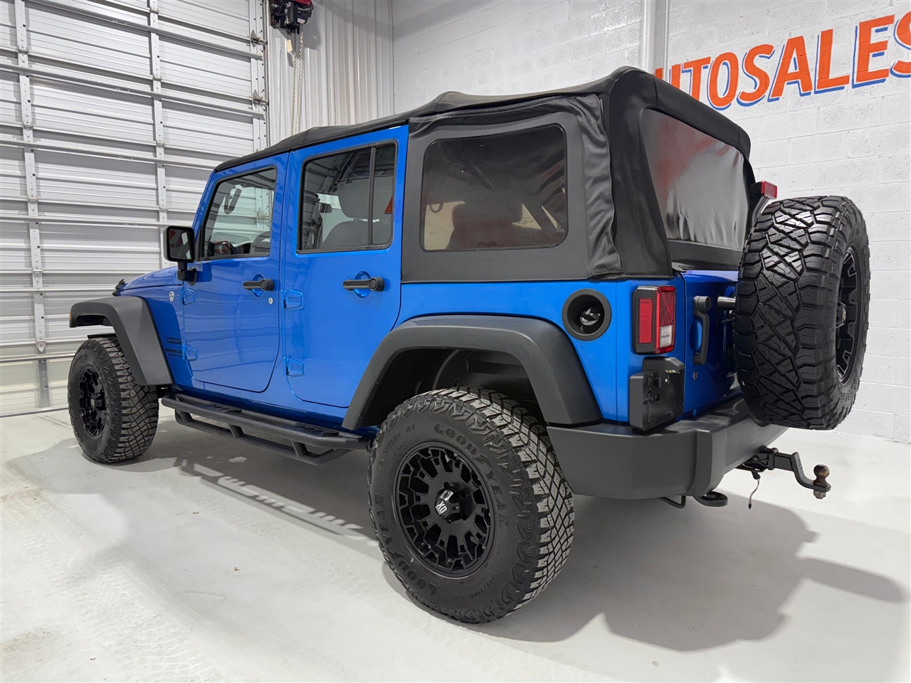 Jeep Wrangler Unlimited Sport 4WD 2015